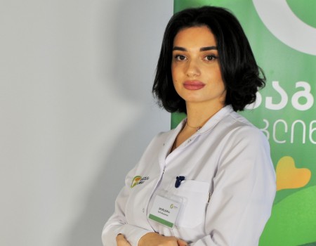 ჭანია ელენე